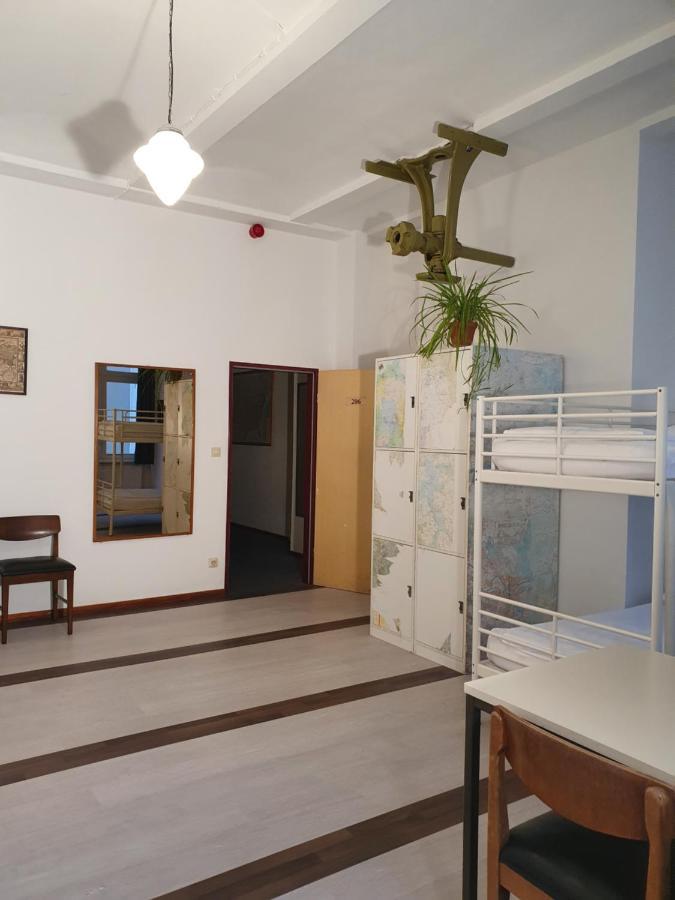 Die Fabrik - Hostel Берлин Экстерьер фото