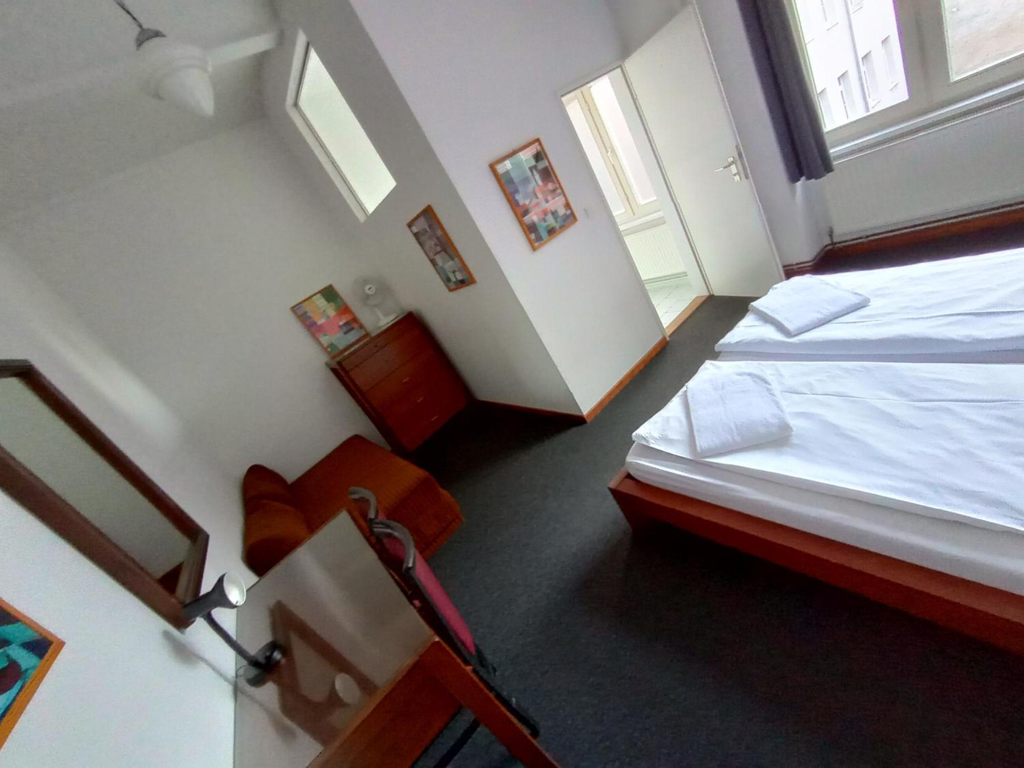 Die Fabrik - Hostel Берлин Экстерьер фото