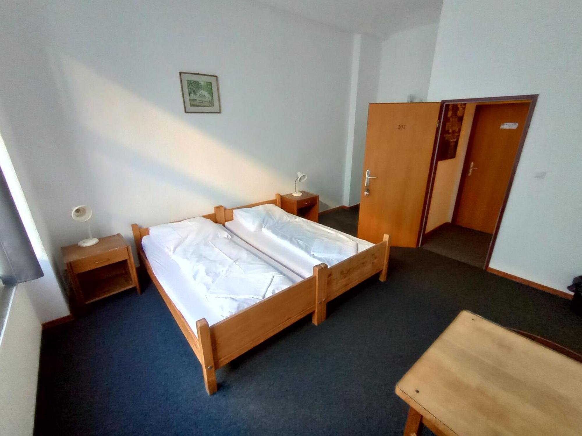 Die Fabrik - Hostel Берлин Экстерьер фото