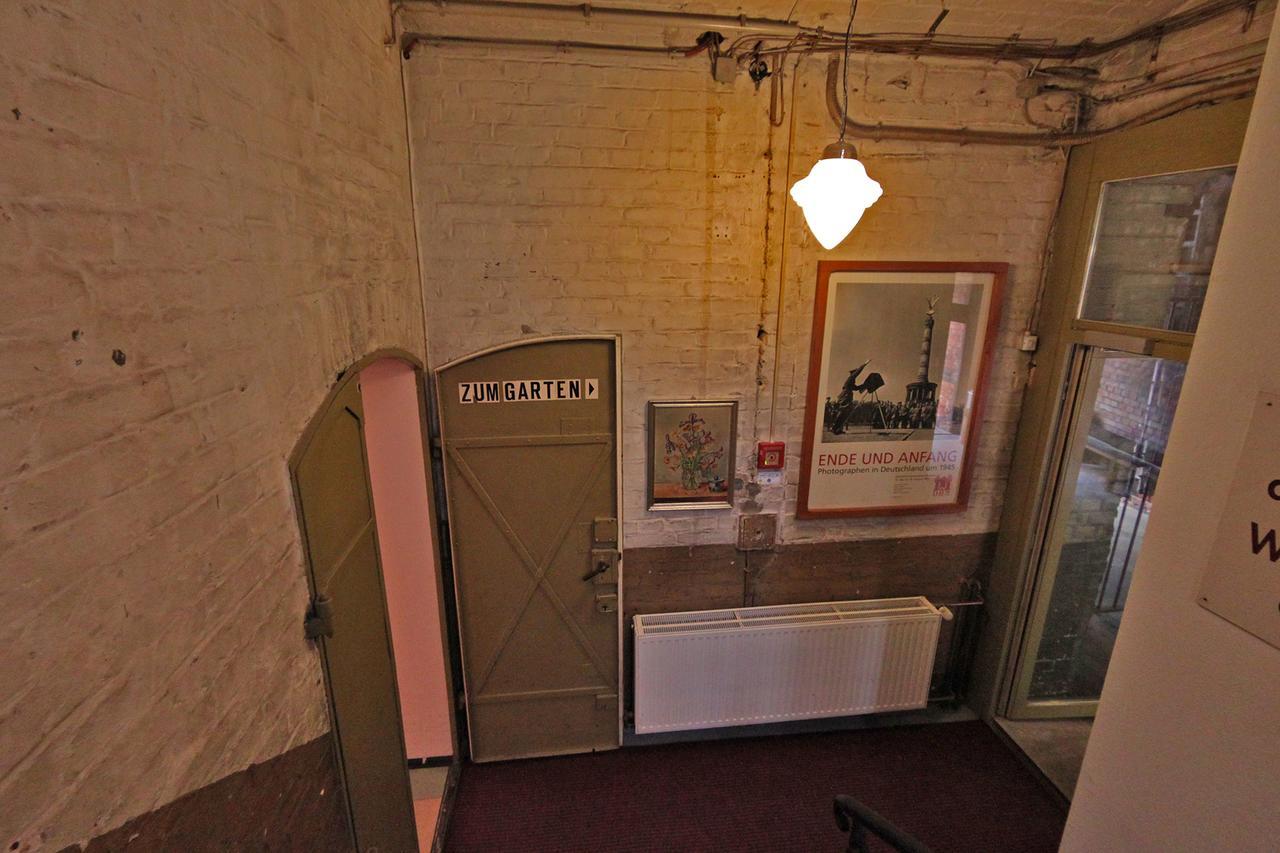 Die Fabrik - Hostel Берлин Экстерьер фото